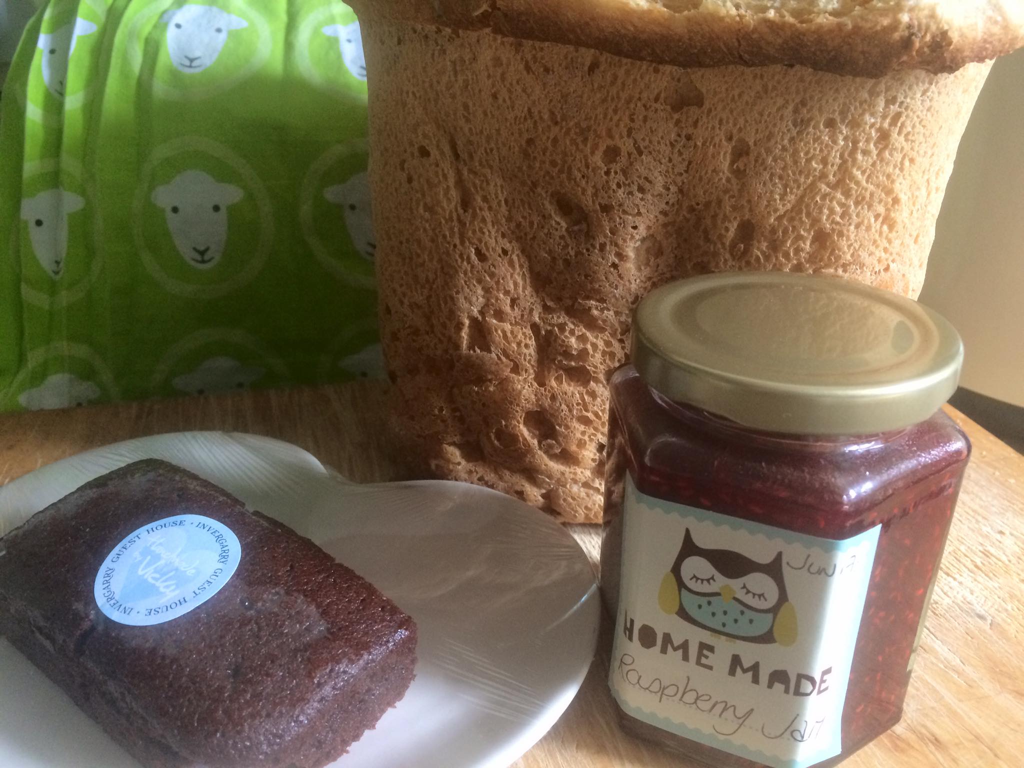 invergarry_homemade_jam_bread